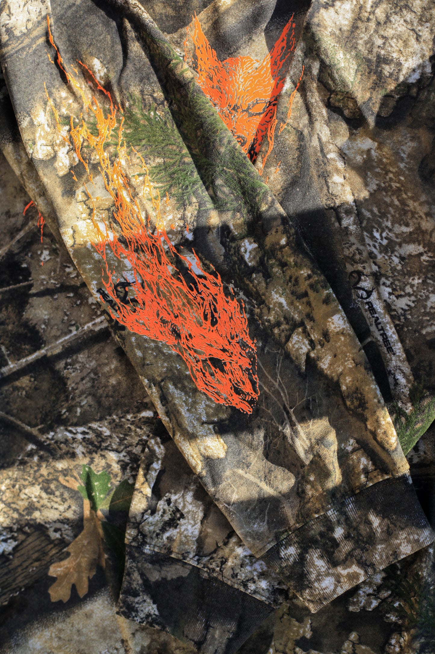 Hell Hound L/S Tee (Camo)